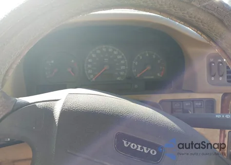 2000 Volvo C70 Ht from USA, damaged, VIN YV1NC53D5YJ012332